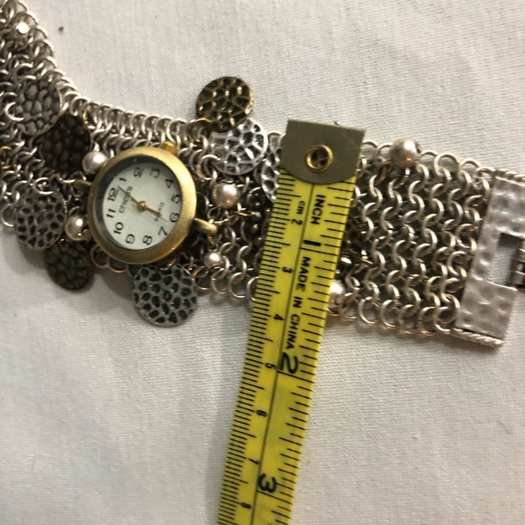 Chico’s Wonderful Chain Watch - Picture 6 of 7